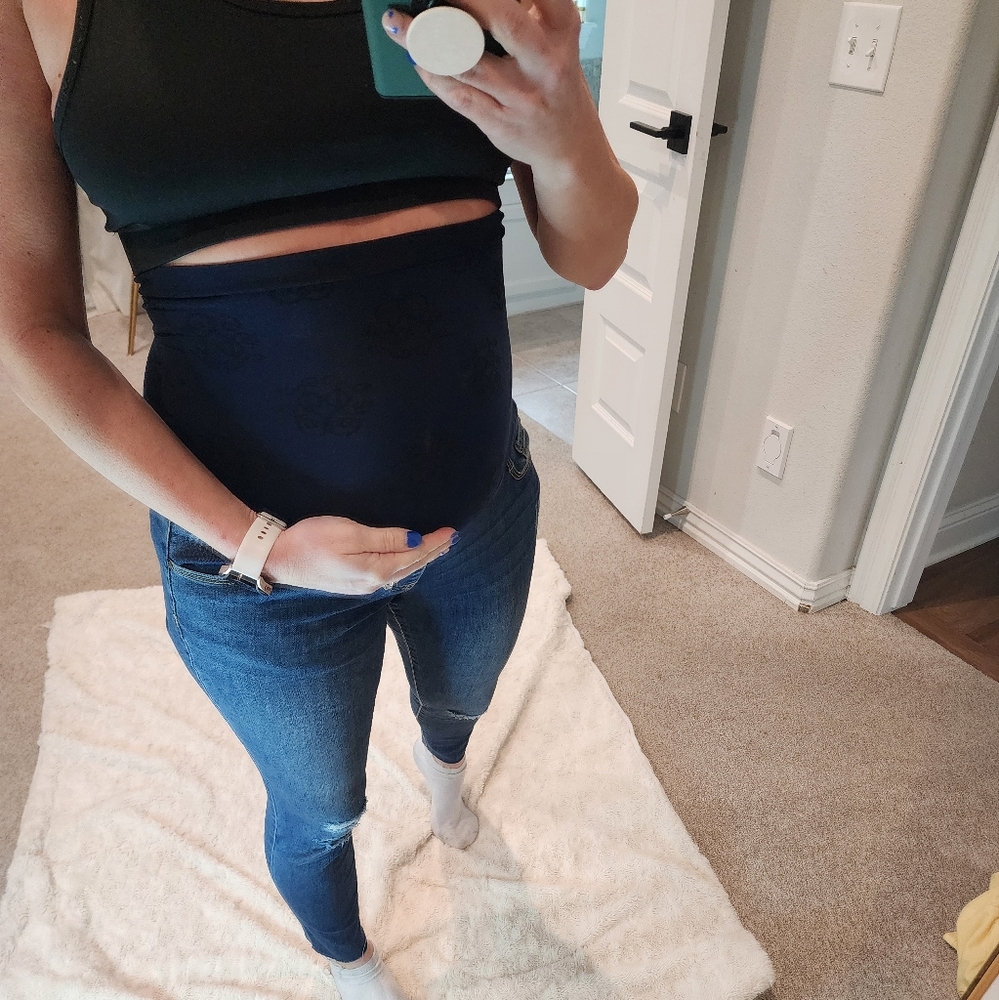 Jessica Simpson Maternity Denim Jeans with High Band, Size Small
